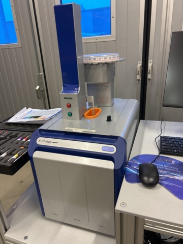 1435638-3 NMR-spektrometer med autosampler och tillbehör - Oxford Instruments X-Pulse HFX -2023