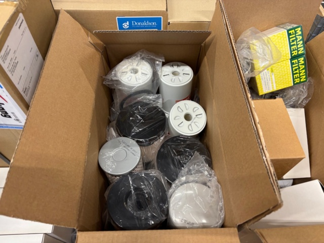 1404419-3 Blandpall med filter – Fleetguard, Donaldson, Mann, Lekang m.fl.