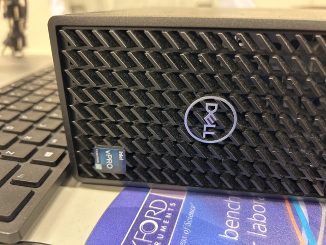 1435638-21 NMR-spektrometer med autosampler och tillbehör - Oxford Instruments X-Pulse HFX -2023