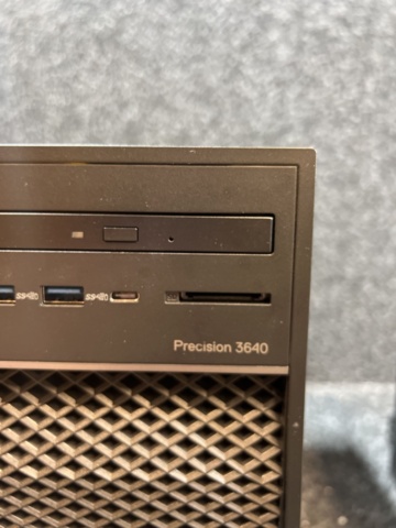 1384642-9 Dator - Dell Precision 3640