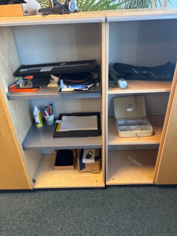 1368228-11 Office furniture - Desks, screens, office chairs, etc.