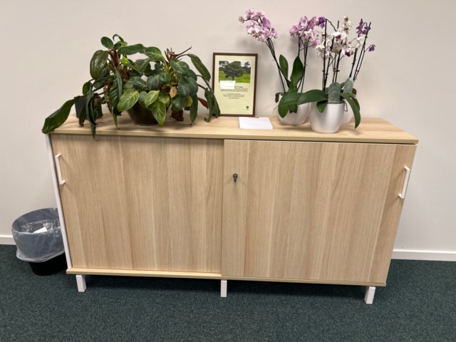 1368235-12 Conference furniture - Kinnarps