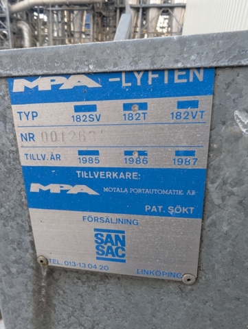 1475711-2 Galvaniserad industriramp / trappa – MPA-Lyften