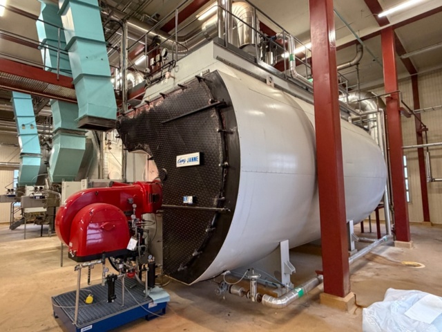 1468039-1 Ångpanna med industribrännare - Ång-Janne GTP Å12 -1993