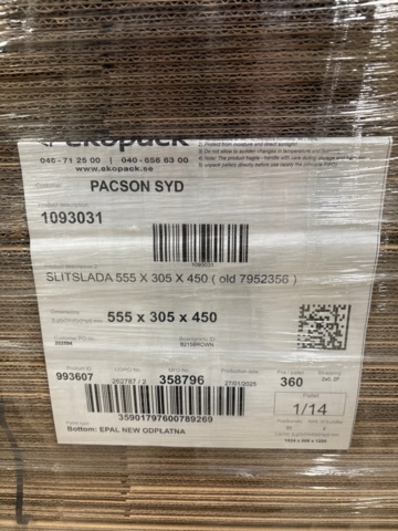 1368245-3 Pallets approx. 13 pcs with packaging material