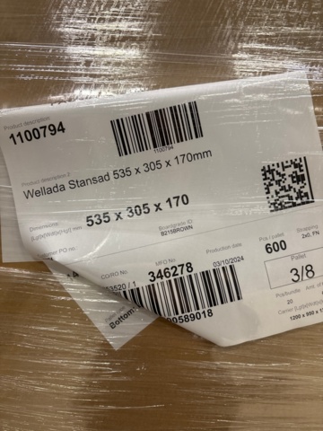 1368248-5 Pallar 17 st med slitslådor