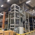 1411399-1 Vertikaltransportör / Höglager-hiss, Swisslog / Inter System – Komplett anläggning