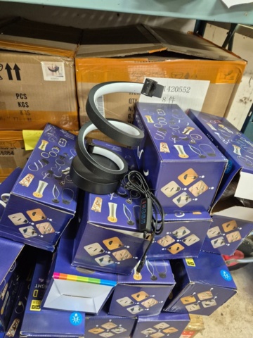 1351392-2 Lager med heminredning