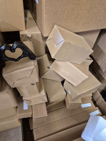 1351392-23 Lager med heminredning