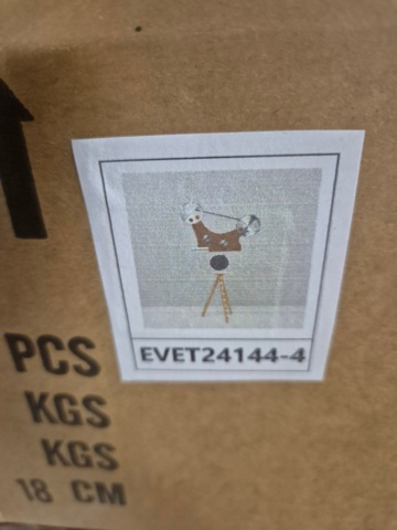 1351392-45 Lager med heminredning