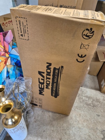 1351392-93 Lager med heminredning