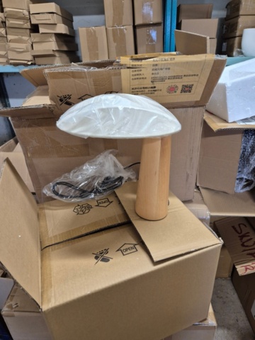 1351392-95 Lager med heminredning