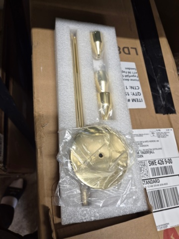 1351392-103 Lager med heminredning