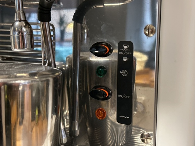 1457456-12 Coffee machine with grinder - Diamond Aroma Plus AROMA/2EW -2020