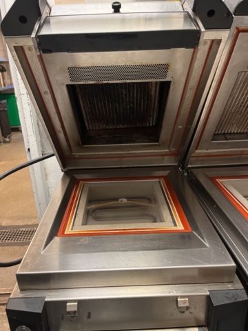 1421718-3 Multigrill - Electrolux HSG3RPRSE3