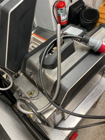 1421718-6 Multigrill - Electrolux HSG3RPRSE3