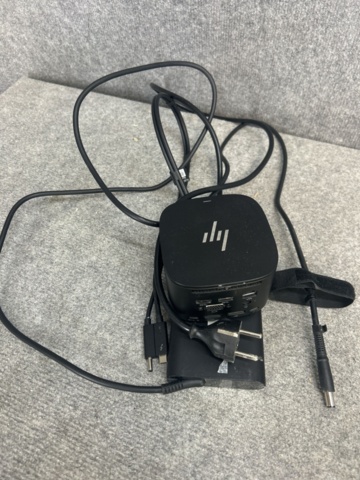 1454804-16 Bärbar dator med tillbehör - HP EliteBook 840 G6