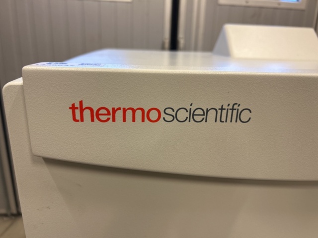 1435647-12 ICP-MS-analysutrustning med kylaggregat, vakuumpump och dator – Thermo Scientific iCAP TQe