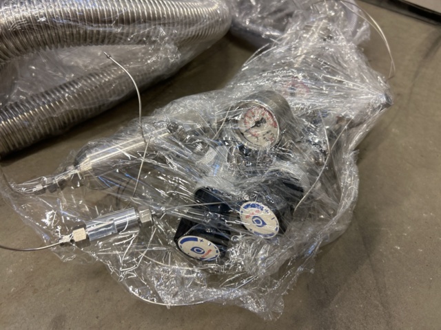 1435647-25 ICP-MS-analysutrustning med kylaggregat, vakuumpump och dator – Thermo Scientific iCAP TQe