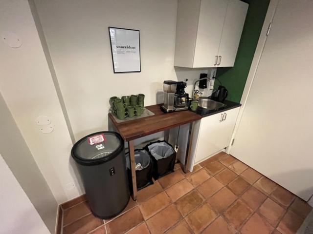 1424010-1 Partycooler och köksgeråd