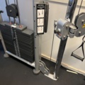 1424013-2 Kabelmaskin med dubbla viktmagasin - Life Fitness