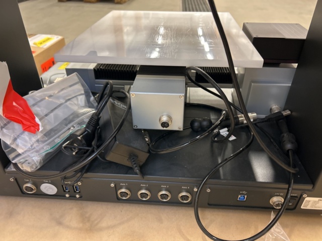 1435649-10 Utrustning för kontaktvinkel- och tensiometrimätning – KRÜSS DSA100E med krafttensiometer