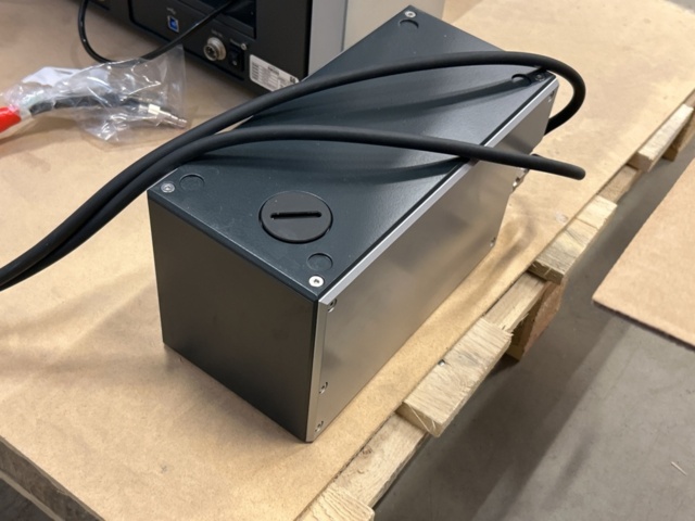 1435649-13 Utrustning för kontaktvinkel- och tensiometrimätning – KRÜSS DSA100E med krafttensiometer