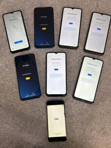 1454807-1 Samling med mobiltelefoner 8 st - Nokia, Apple, m.m.