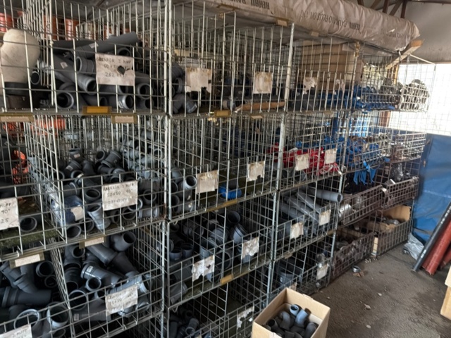 1449455-6 Allt i rummet, rörmuffar med mera