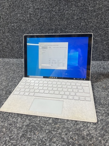 1384652-2 Surfplatta med tangentbord - Microsoft Surface Pro