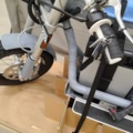 1476140-3 Elmotorcykel – Ridecake Ösa+ grey EU, 90 km/h, 111 km räckvidd