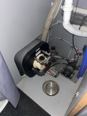 1470187-56 Iveco Daily 70C17 Chassis Cab 3.0 HPT AGile, 170hp, -2012