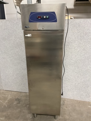 1195782-1 Refrigerator - Electrolux