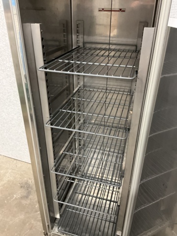 1195782-5 Refrigerator - Electrolux