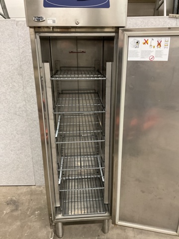 1195784-9 Refrigerator - Electrolux