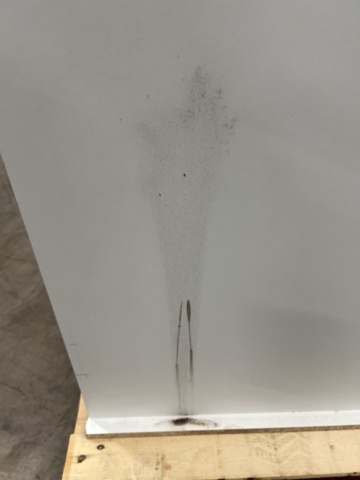 1476632-5 2 wardrobes / tall cabinets