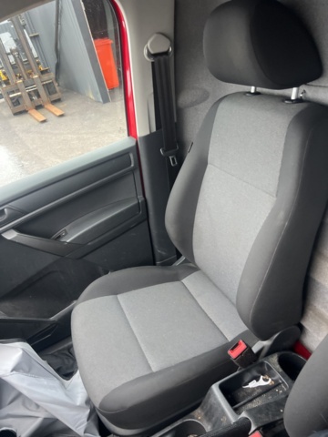 1351391-30 Volkswagen Caddy Van 1.6 TDI BMT Manuell, 102hk, -2016