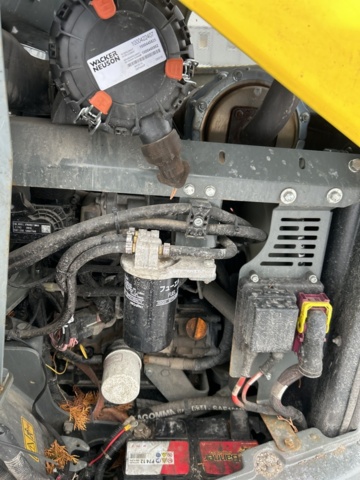 1454809-38 Kompaktlastare Kramer 5040 med skopa, gafflar, vikplog & sandspridare