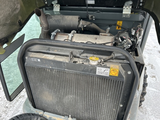 1454809-39 Kompaktlastare Kramer 5040 med skopa, gafflar, vikplog & sandspridare