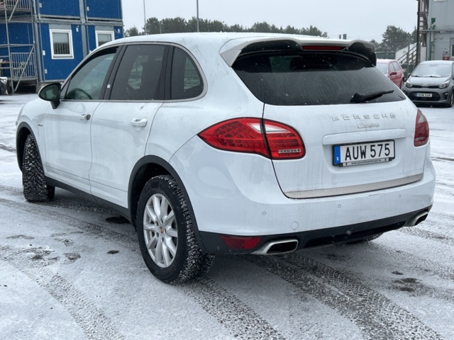 1454810-3 Porsche Cayenne Diesel TipTronic S, 245hk, 2014