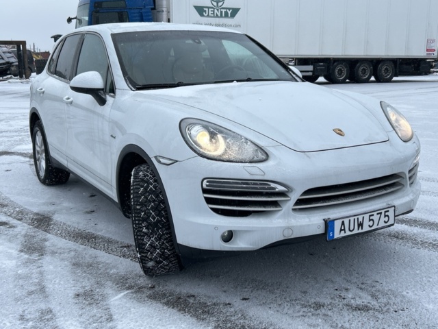 1454810-7 Porsche Cayenne Diesel TipTronic S, 245hk, 2014