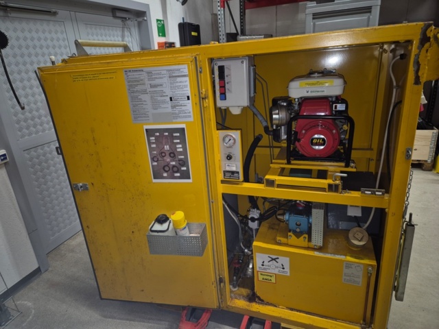 1476681-6 Ånggenerator på hjul - Bini 1000S -1984