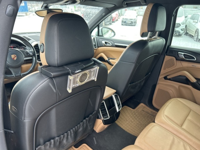 1454810-23 Porsche Cayenne Diesel TipTronic S, 245hk, 2014