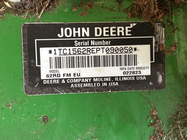 1454799-8 Cutting tires - John Deere Fastback commercial 62"
