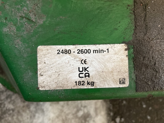 1454799-9 Cutting tires - John Deere Fastback commercial 62"