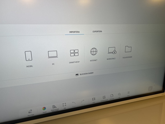 1470198-5 Samsung 65 inch flip with wall mount