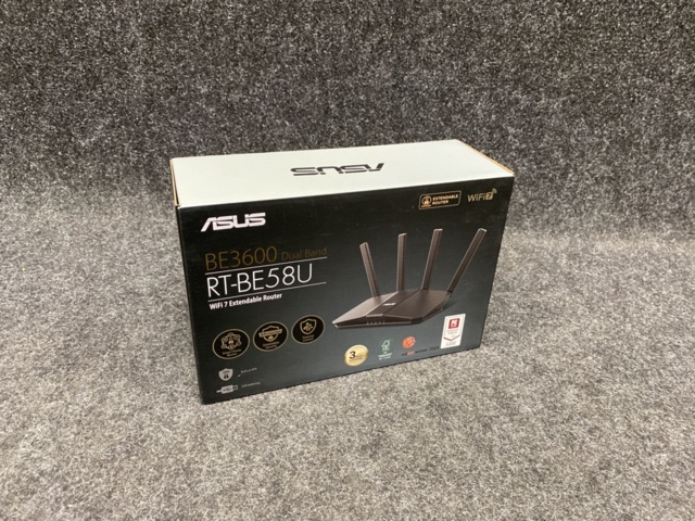 1472460-2 Router ASUS RT-BE58U V2