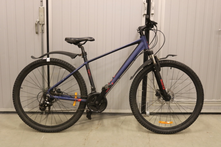 1416755-2 Bicycle White Bikes Trainer