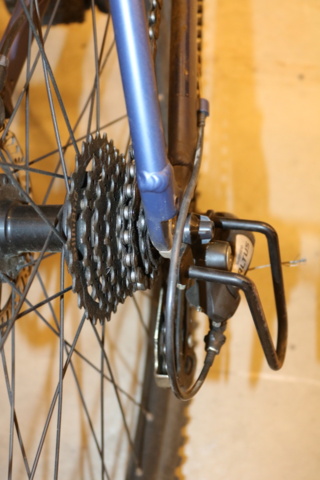 1416755-14 Bicycle White Bikes Trainer