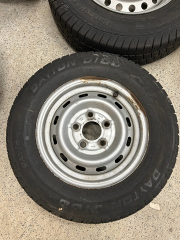 1436493-3 various tires on rims 10pcs